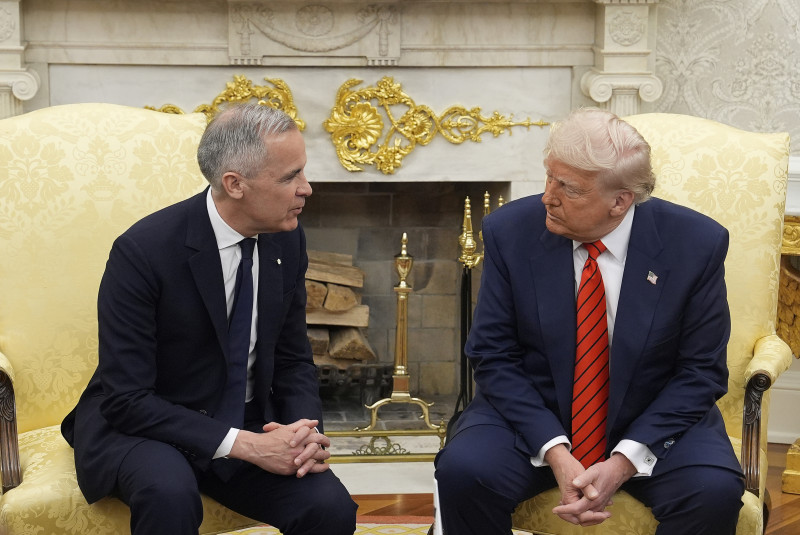 Mark Carney le dice a Trump que Canadá no está a la venta y él le responde con “nunca digas nunca”
