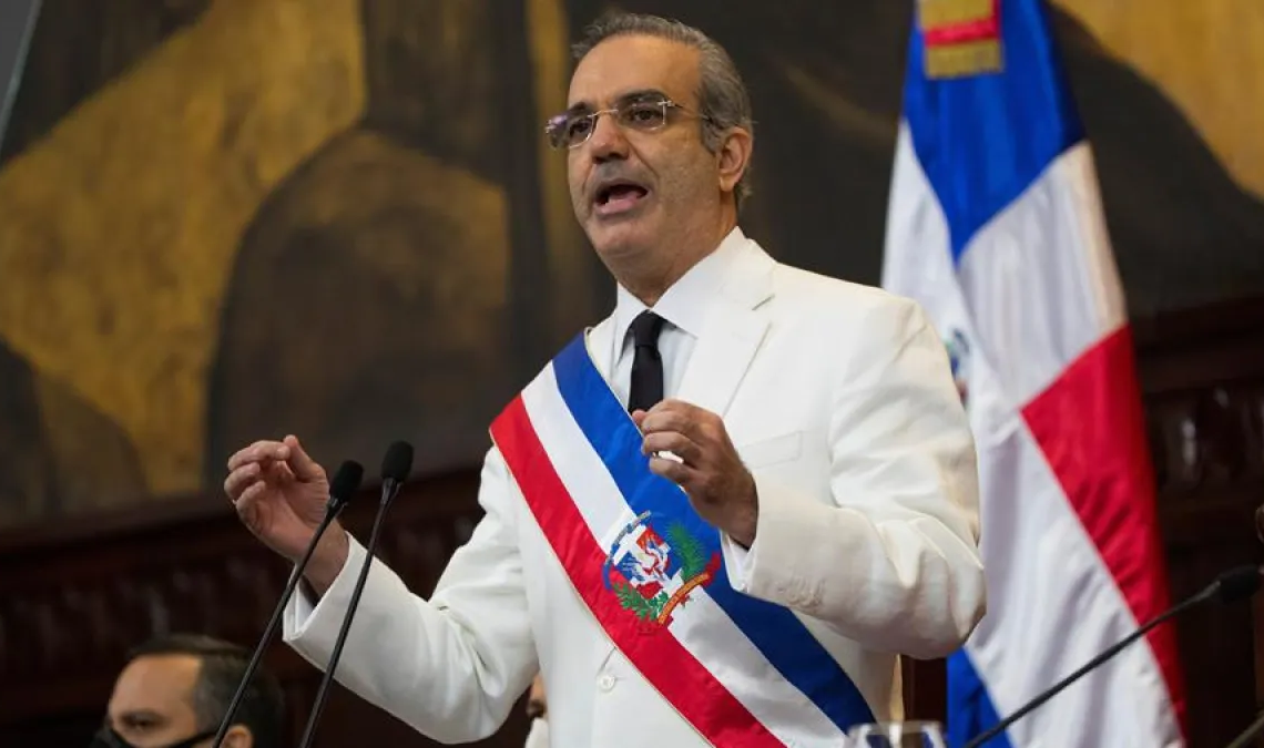Presidente Abinader formaliza encuentro con expresidentes para tratar tema haitiano el 14 de mayo