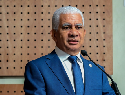 Presidente del Senado reafirma compromiso con un Código de Trabajo consensuado