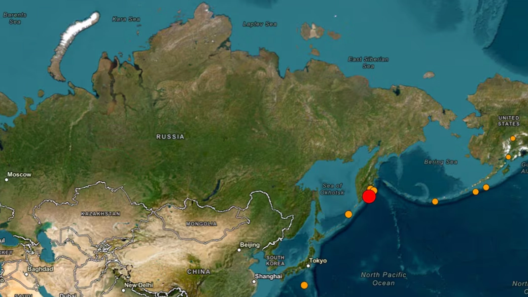 Alertas de tsunami tras sismo de magnitud 8,7 frente a la península rusa de Kamchatka