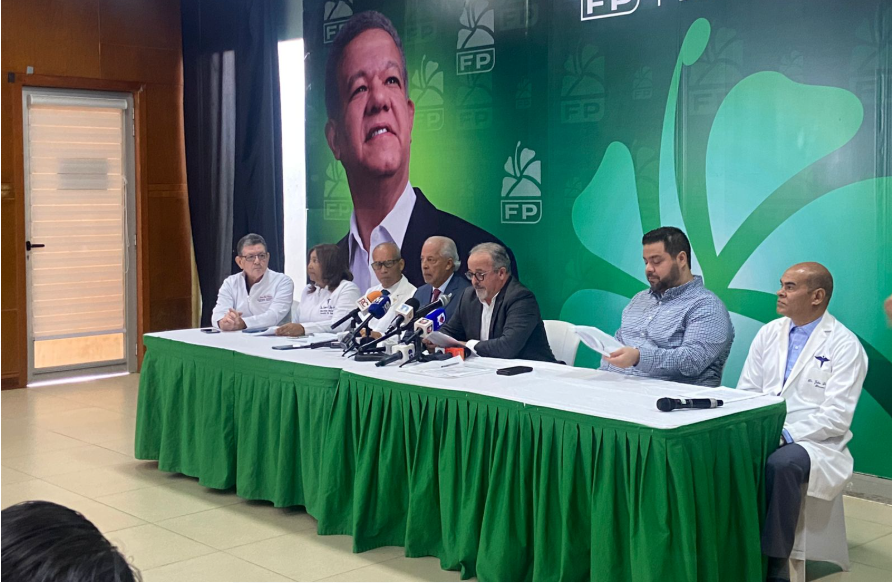 Fuerza del Pueblo le responde al presidente y lo acusa de quebrar al Senasa