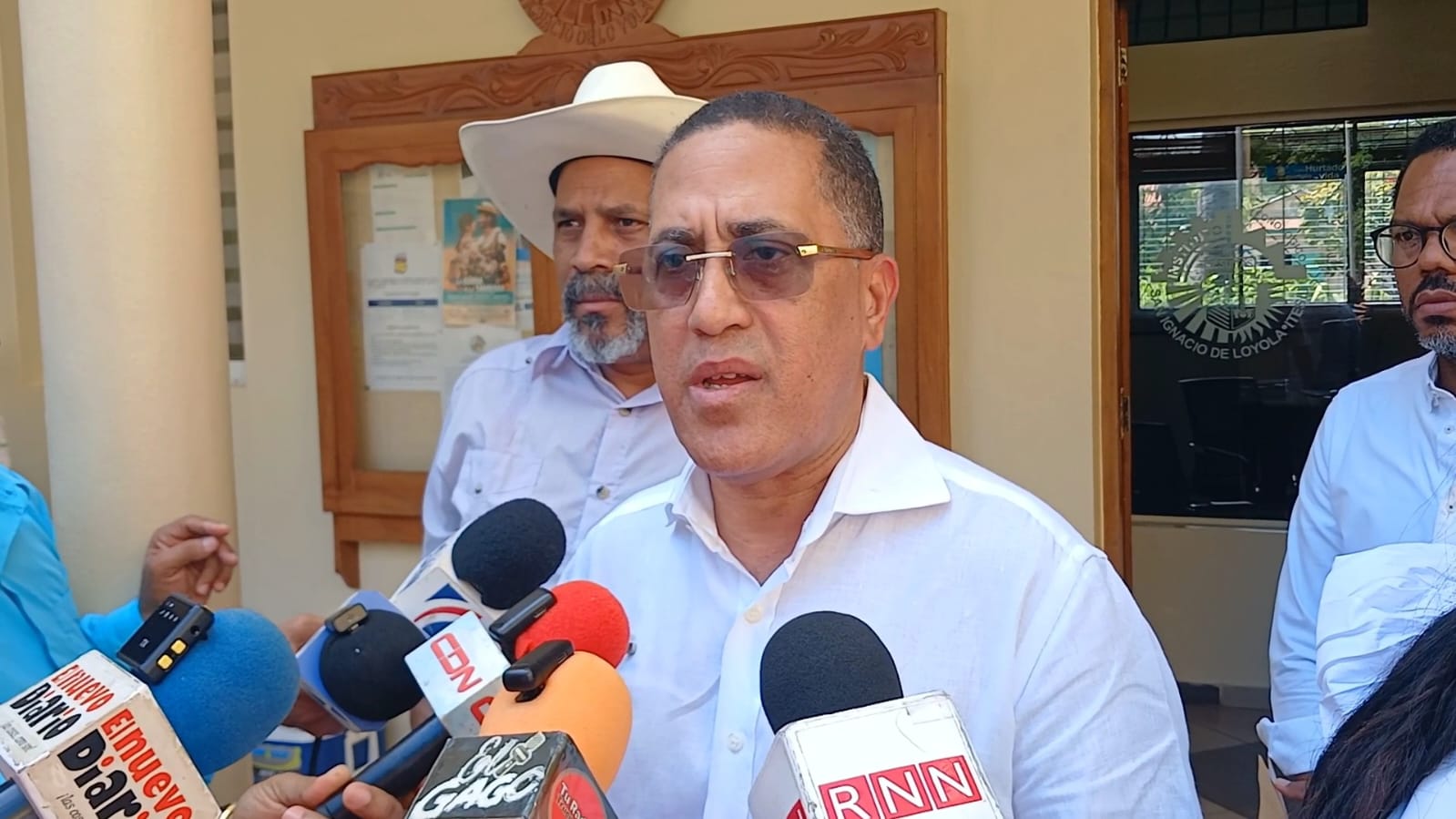 Infraestructura Escolar agiliza terminación de nuevas escuelas en la frontera dentro del Plan Aulas 24/7