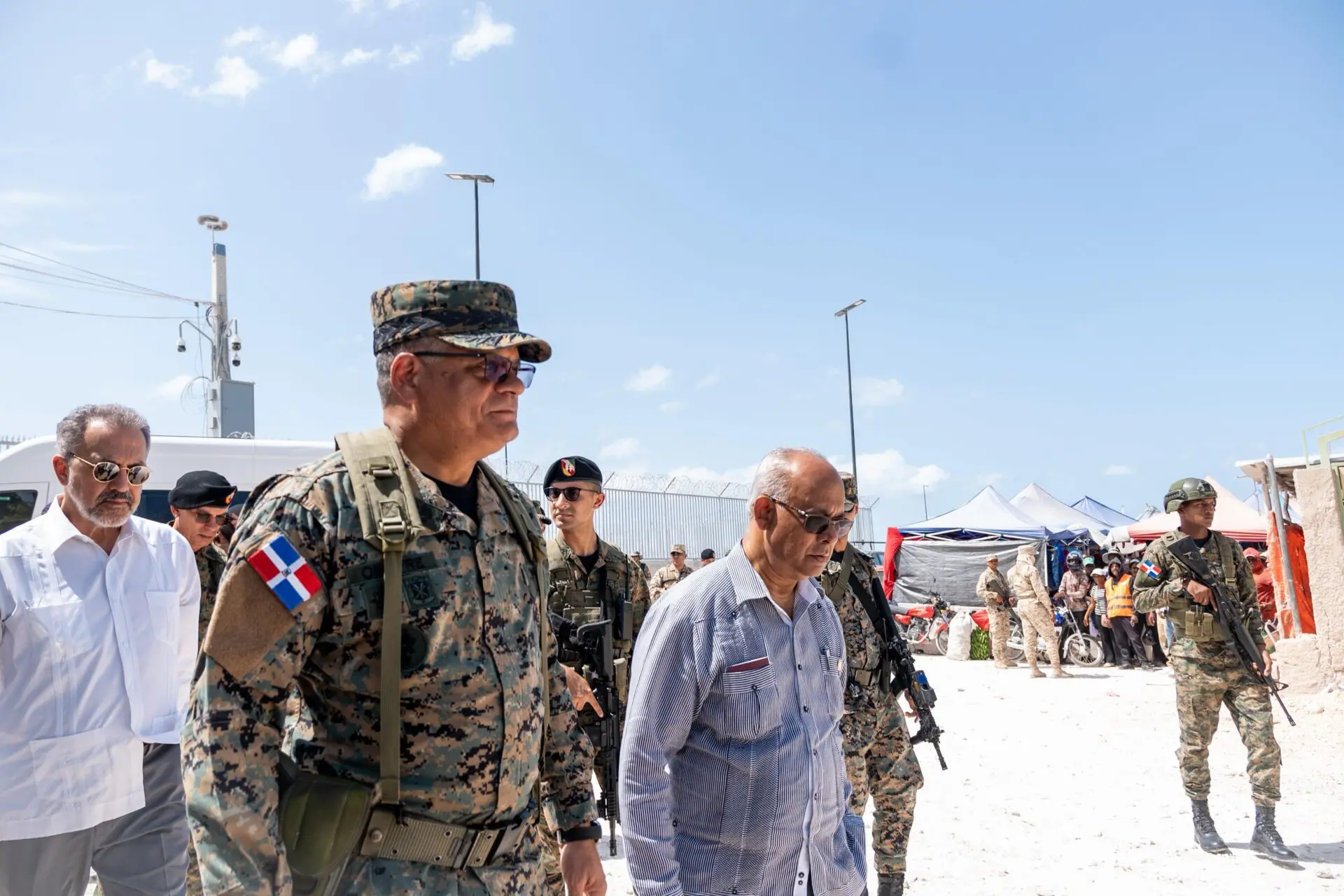 Secretario de la OEA y Ministro de Defensa de RD realizan visita a la frontera
