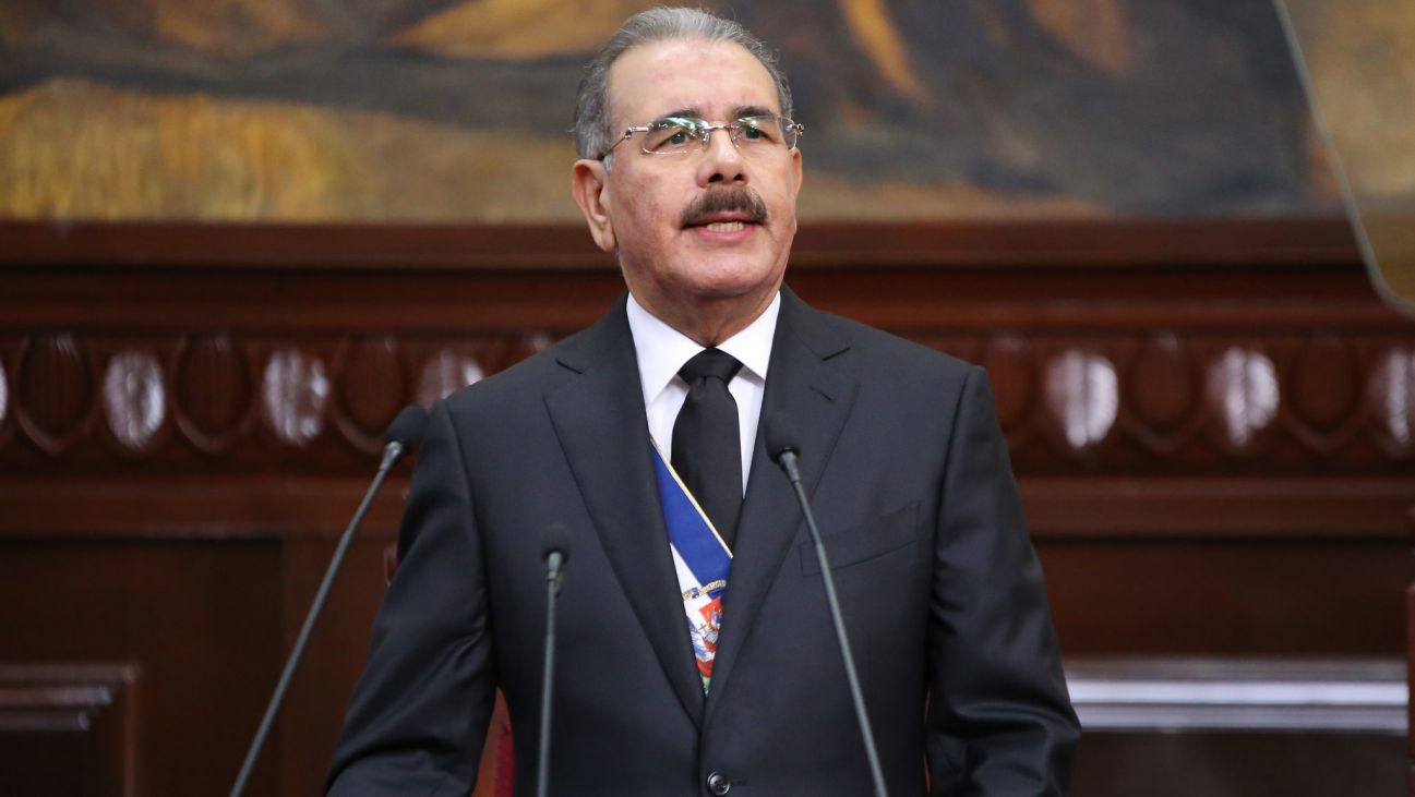 Medina defiende su gestión y lamenta la pérdida de rumbo en el Gobierno de Abinader