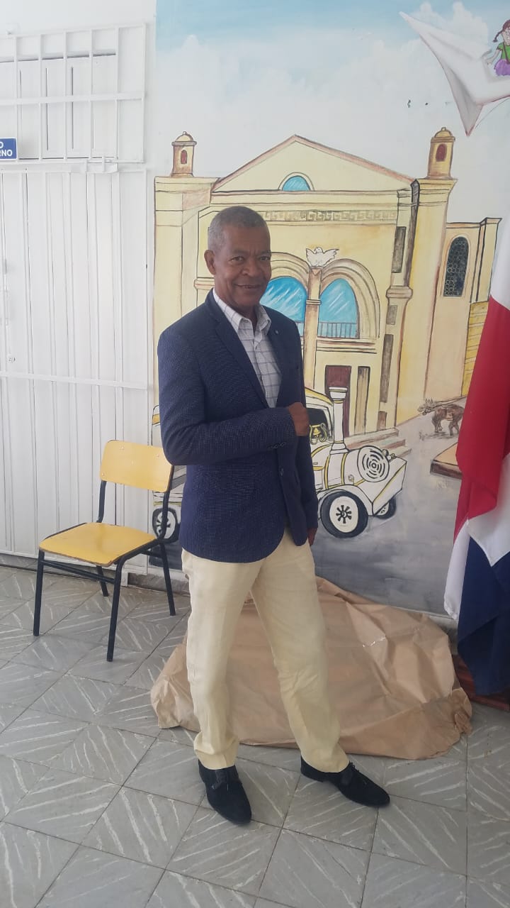 Profesor Ramos llama a integrantes de Junta de Vecinos a votar el próximo Domingo 10