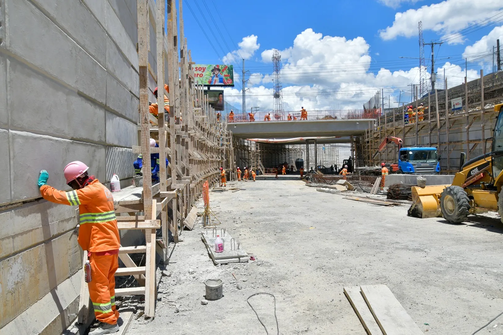 Anuncian reducción temporal de carriles en el cruce de Pintura por avance de trabajos este domingo