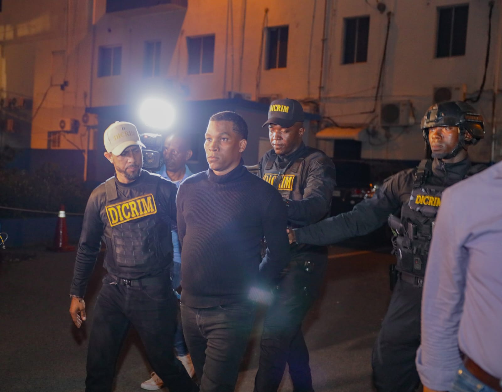 Reapresan delincuente prófugo “Copita”, condenado a 30 años por triple homicidio en Azua