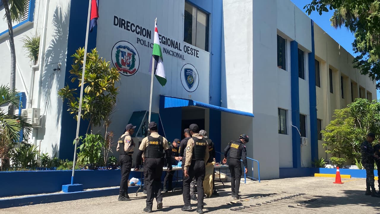 Policía Nacional ocupa drogas, armas blancas y motocicletas en operativos realizados en SJM