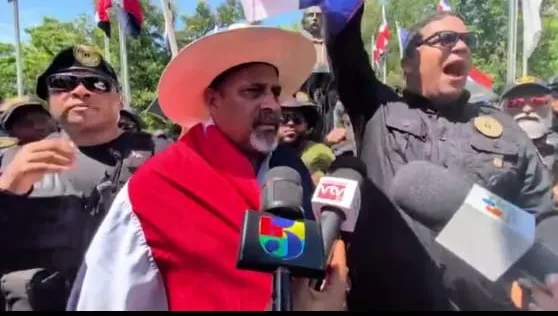 «Si tocan a Riveron este país cogerá candela, no quedará un haitiano», Anyelo Vásquez