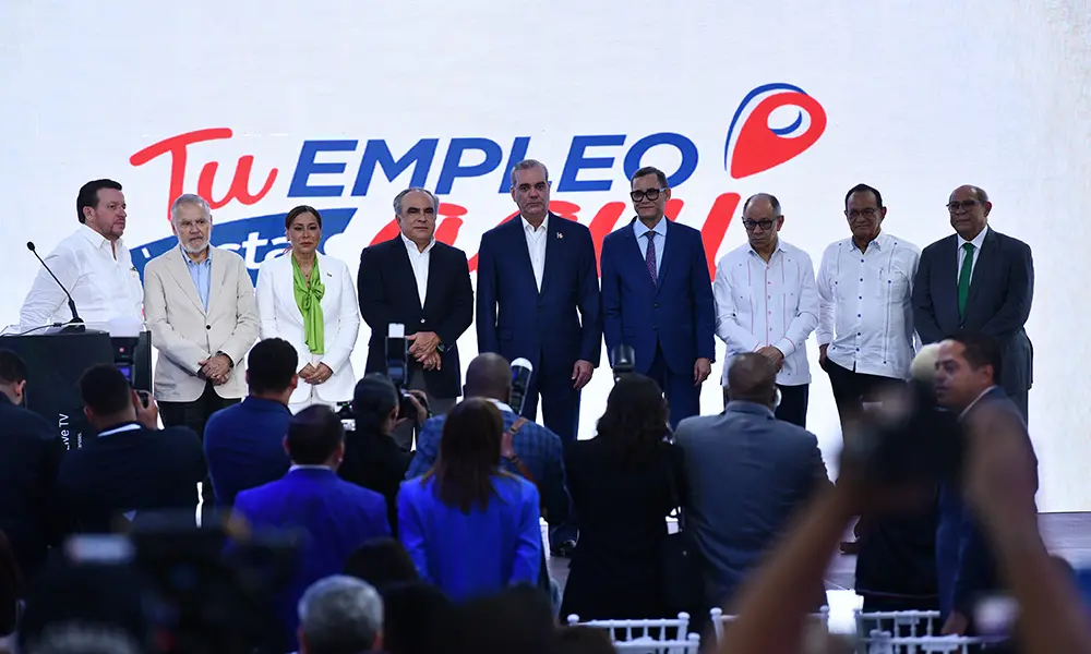 Ofertan 7,012 empleos a través de “RD-Trabaja”