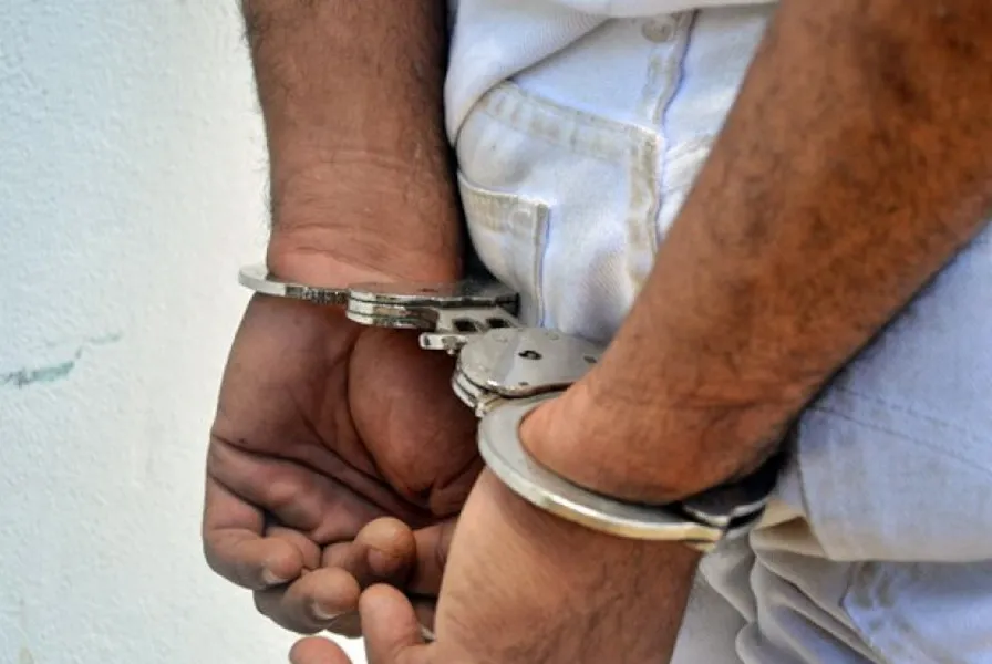 Detienen a hombre por presunta desaparición de su pareja en San Cristóbal