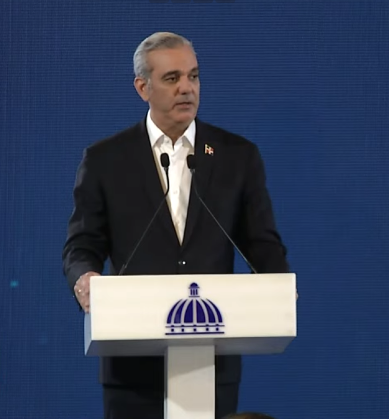 Abinader asegura que RD está “al tanto de cualquier operación” en Haití