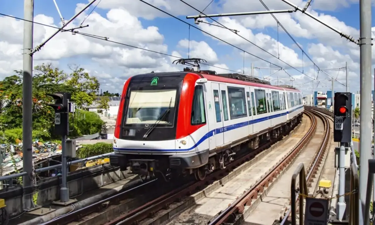 Opret anuncia nuevos horarios del Metro y teleféricos durante Navidad y Año Nuevo