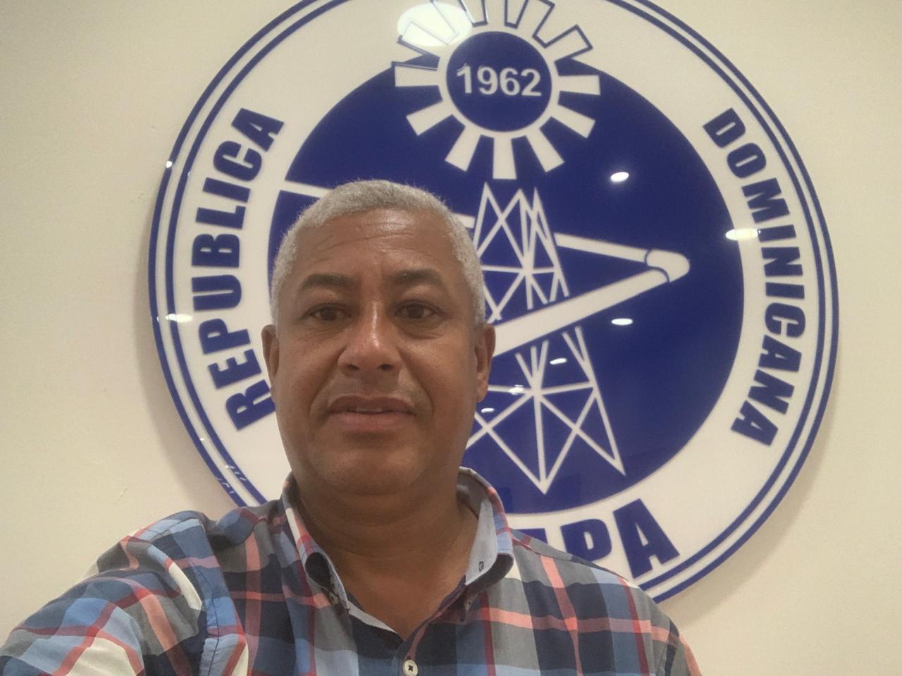 Director Provincial de Inapa en Elías Piña, pide disculpa por averías en Comendador