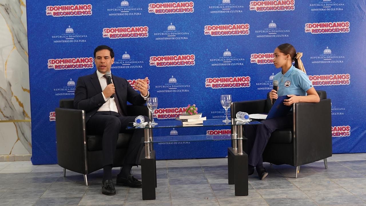 Roberto Ángel presenta campaña “Los dominicanos nos reconocemos” en Jimaní y Barahona