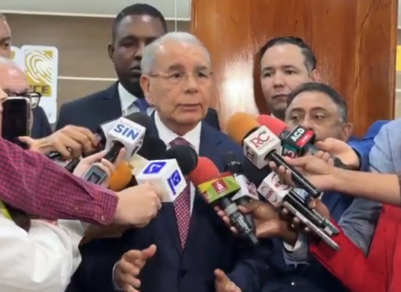 El Gobierno del presidente Luis Abinader es sumamente lento en realización de obras: Danilo Medina