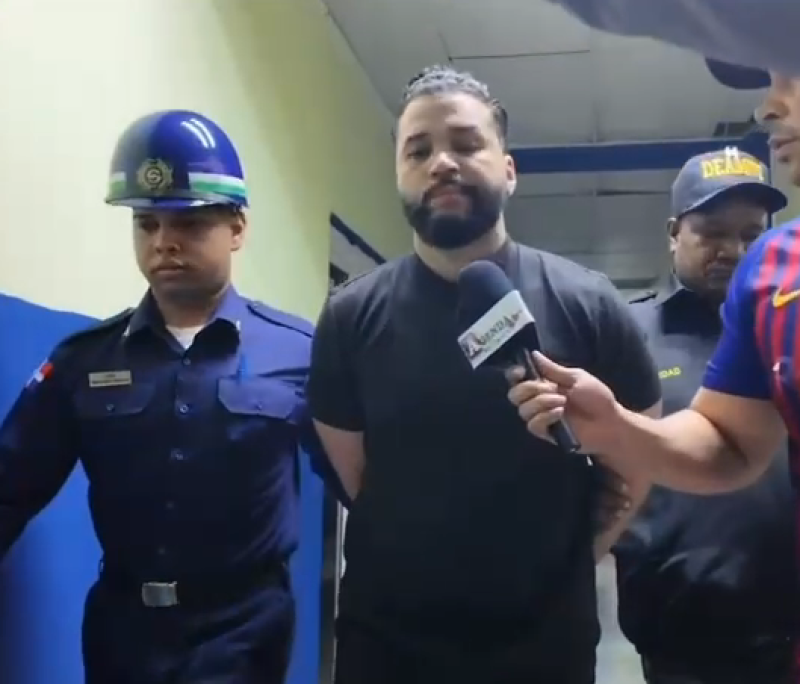 Cierran centro médico de doctor de Las Guáranas acusado de violar a varias mujeres