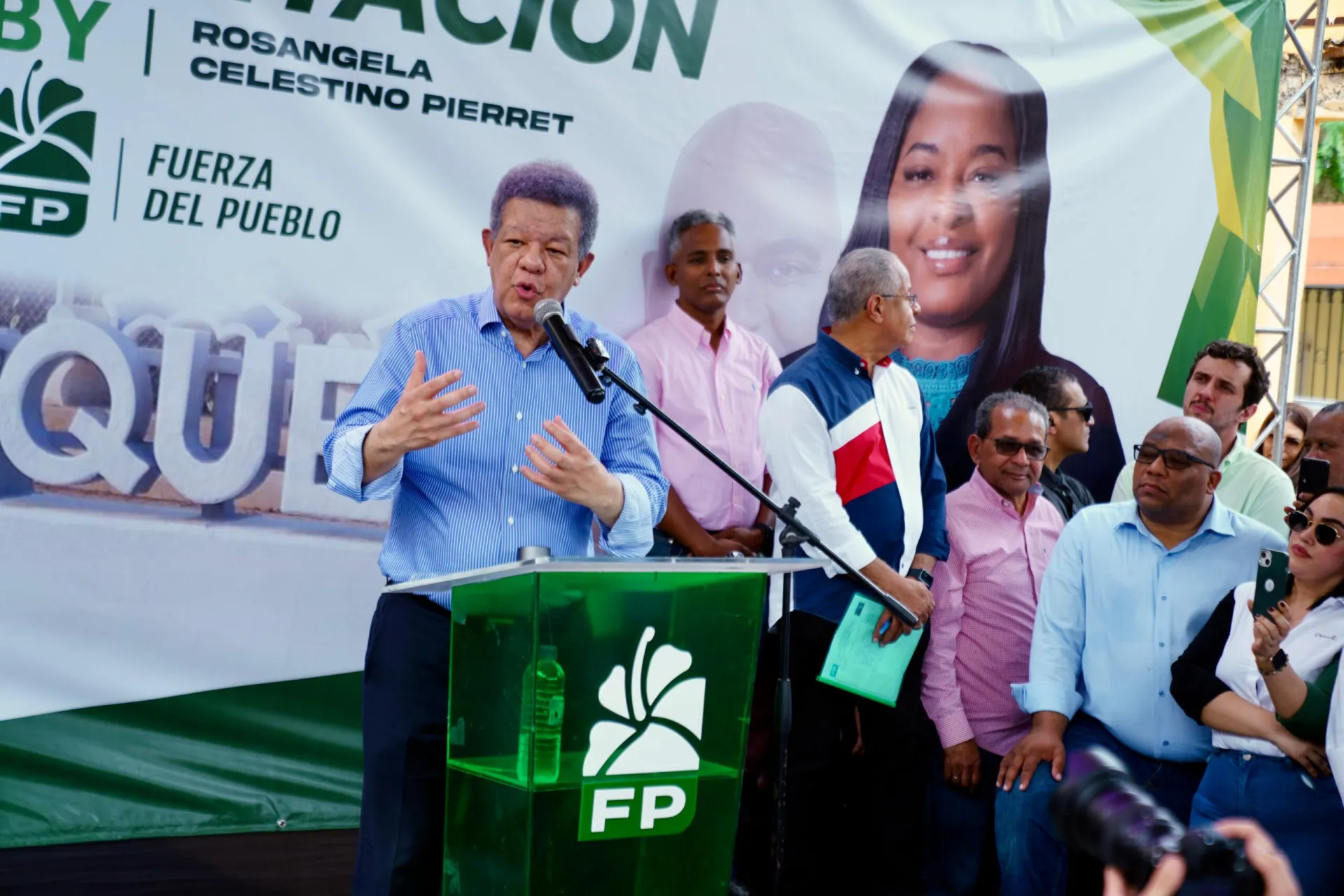 Leonel proyecta que, si las elecciones fueran hoy, ganaría con 47 % frente a 38 % del oficialismo