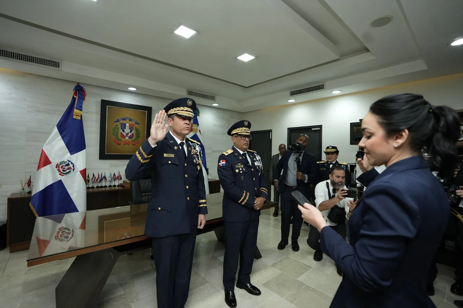 Mayor general Cruz Cruz asume como nuevo director de la Policía Nacional