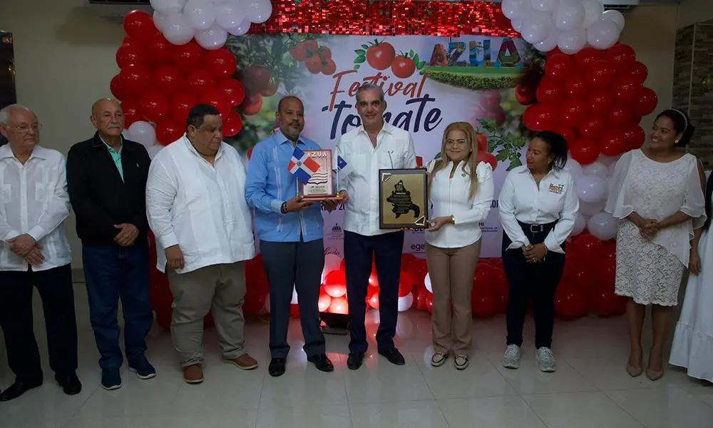 Abinader inaugura varias obras provincias Azua y San Juan