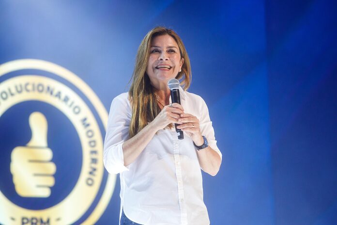 Carolina llama a los perremeístas a defender al Gobierno y a seguir trabajando para ganar en 2028