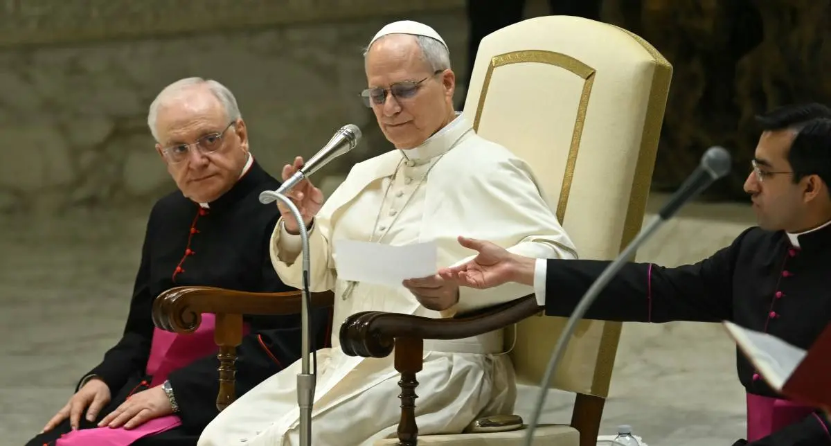 Papa advierte riesgo global ante fin del tratado nuclear EEUU-Rusia