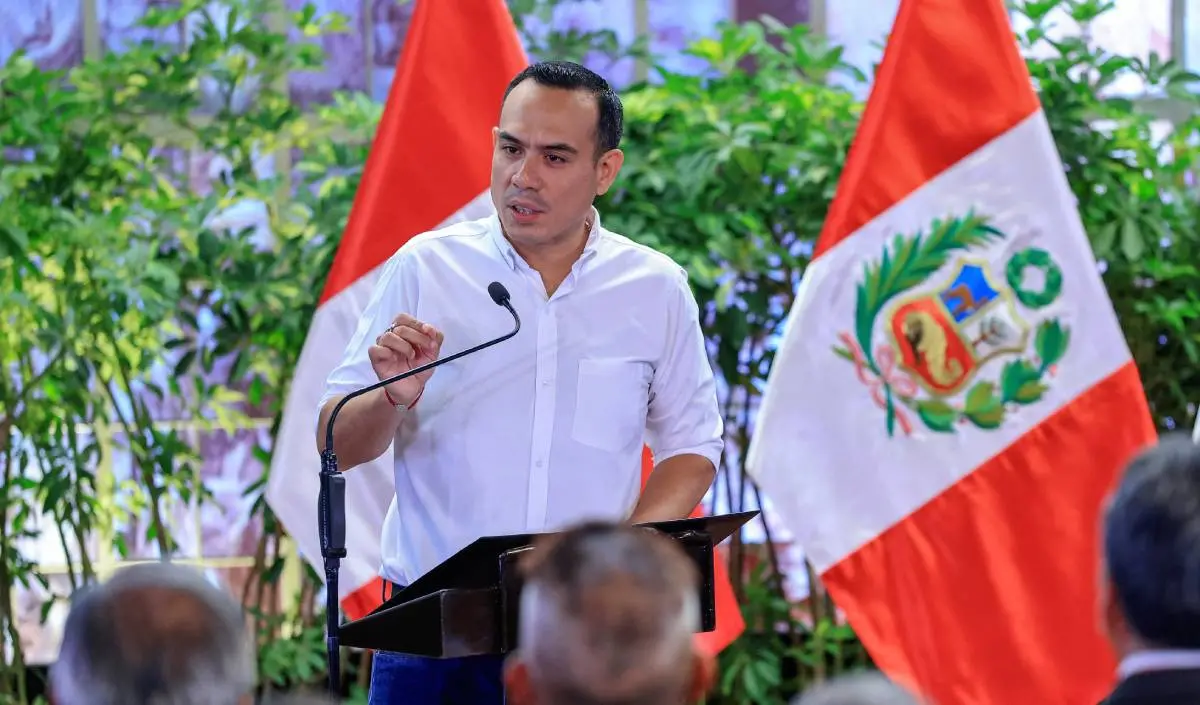 Congreso de Perú destituye al presidente José Jerí