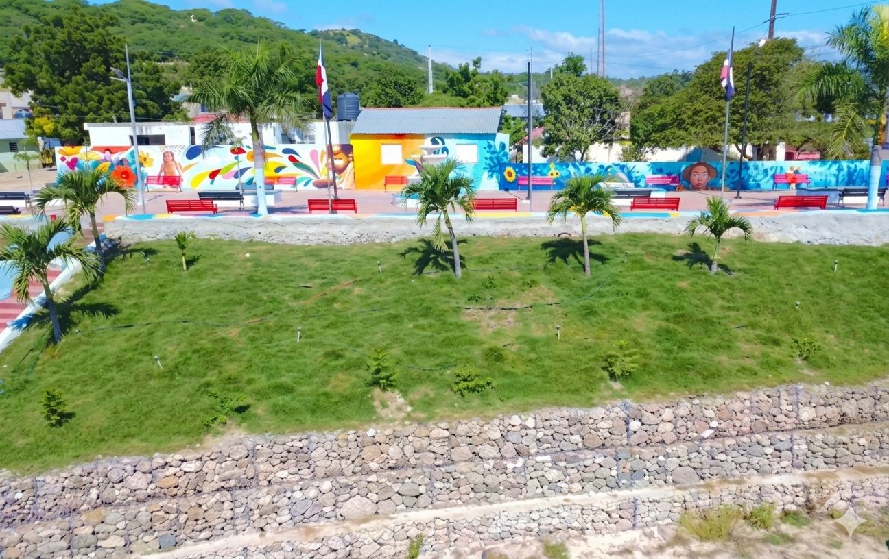 Roban bomba de agua de parque de Villarpando en Azua