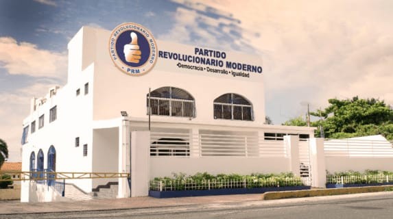 PRM pondera vías para resolver conflictos de renovación autoridades