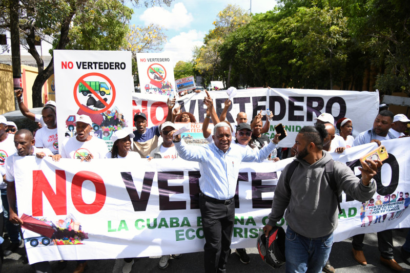 Organizaciones piden a Abinader adoptar la medida de San Juan en La Cuaba contra vertedero