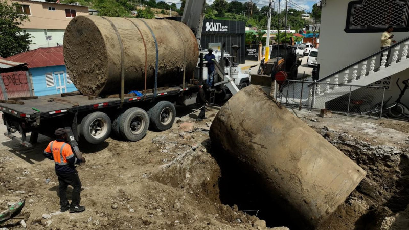 MIC desmantela estación clandestina que operaba con tanques soterrados en San Juan