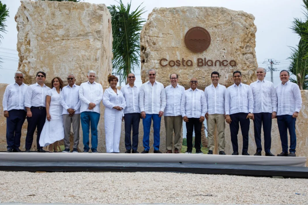 Abinader inversión superior a RD$20 mil MM en Boca Chica