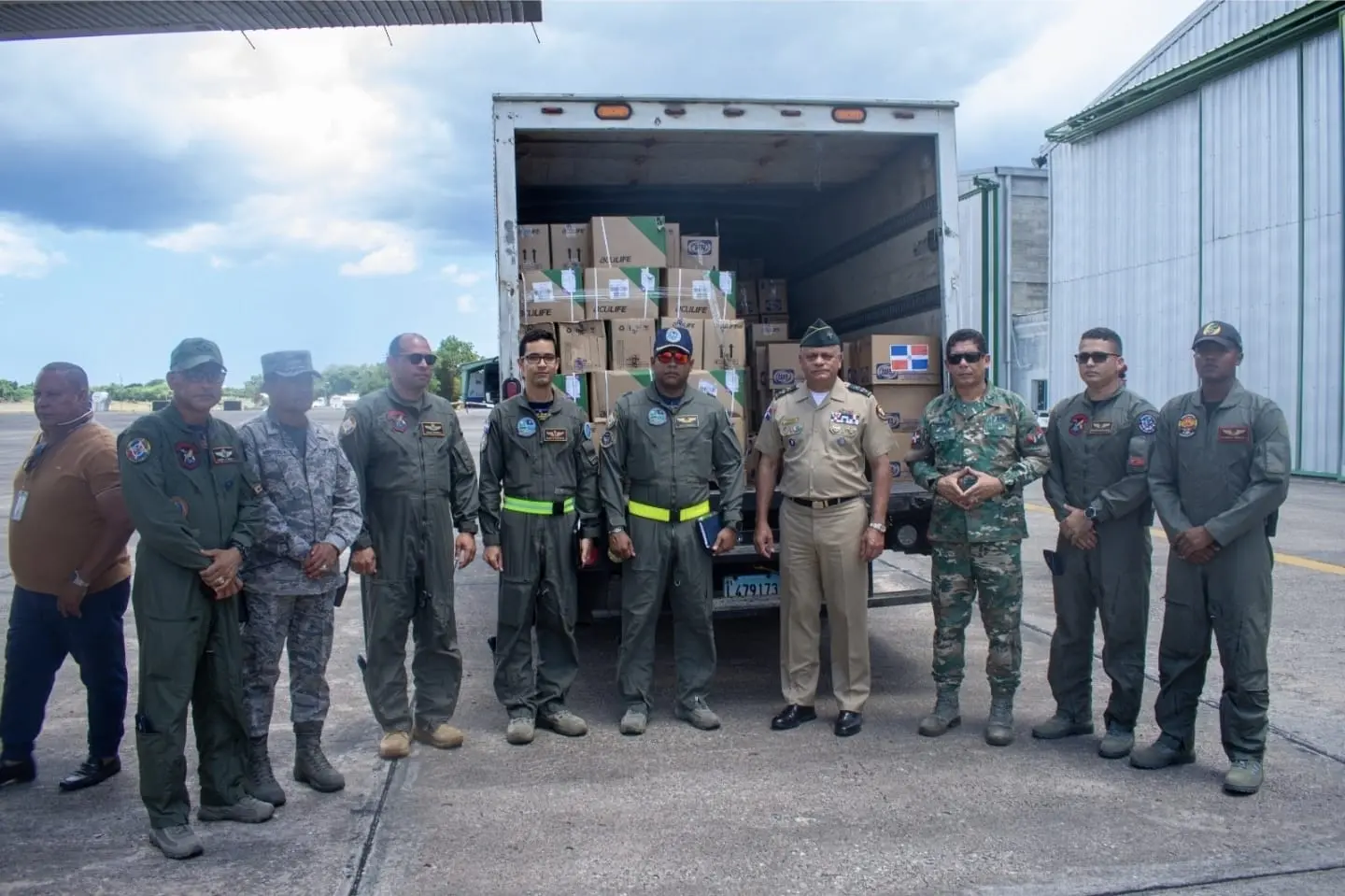 Gobierno dominicano despacha primer cargamento de medicinas para asistir a víctimas de los sismos en Venezuela