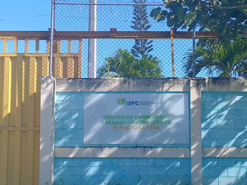 Un hombre recupera la libertad tras casi 20 años en prisión preventiva en Dajabón