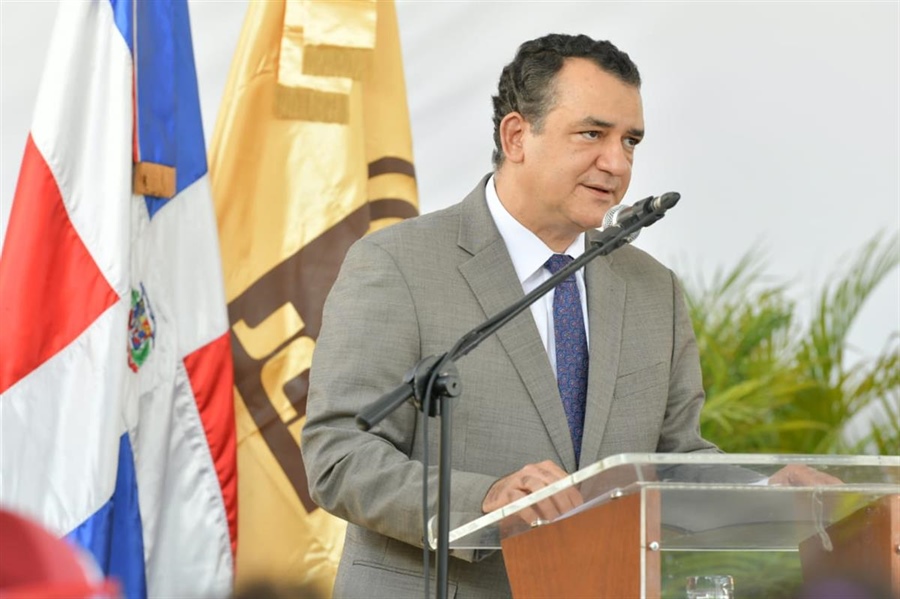 Presidente de la JCE dice que el escudo de la nueva cédula está certificado y cumple con la ley