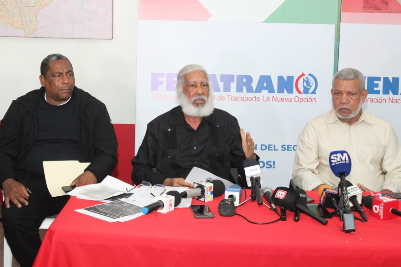 Juan Hubieres acusa a Antonio Marte de volver a crear bandas de sicarios en el transporte
