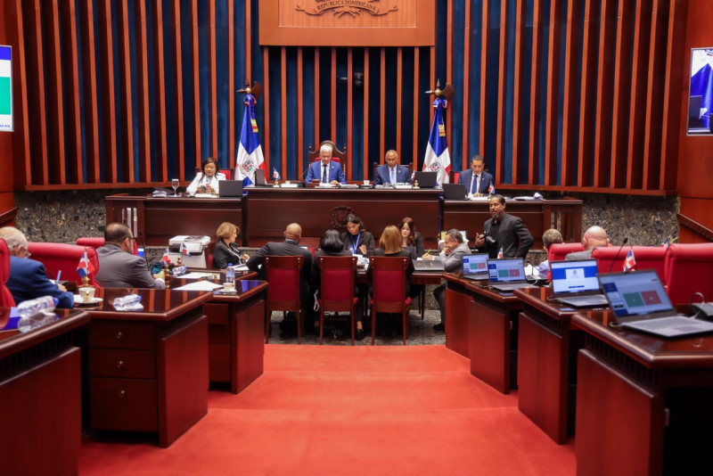 Senado aprueba de urgencia proyecto de ley que lograría Estados Unidos reduzca aranceles a RD