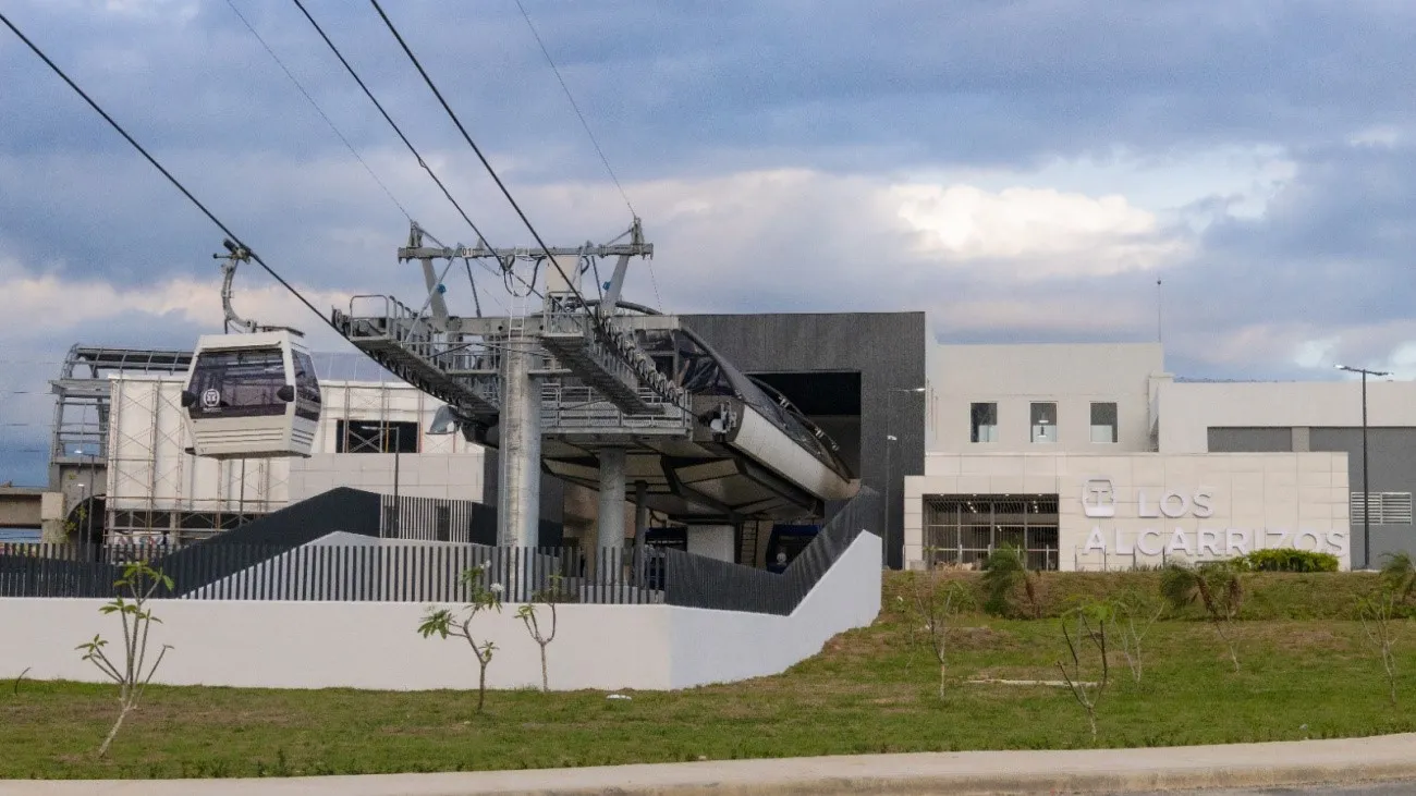 Informan que «estará fuera de servicio» la línea 2 del Teleférico de SD en Los Alcarrizos