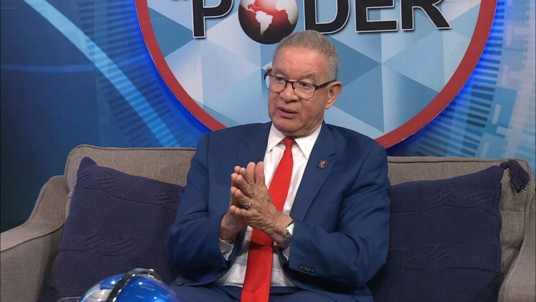 Wilson Gómez Ramírez denuncia que en algunas escuelas la matrícula haitiana es de un 70 %
