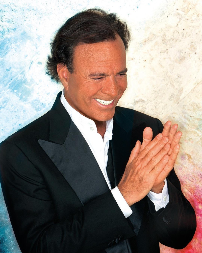 La Fiscalía española avala que se investigue a Julio Iglesias por agresión sexual