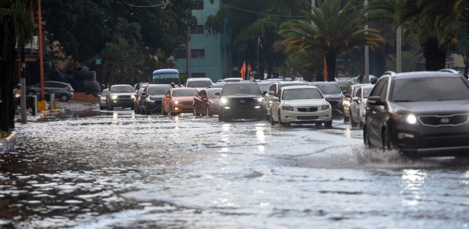 Indomet advierte fuertes aguaceros para esta tarde; posible caídas de árboles y de granizadas