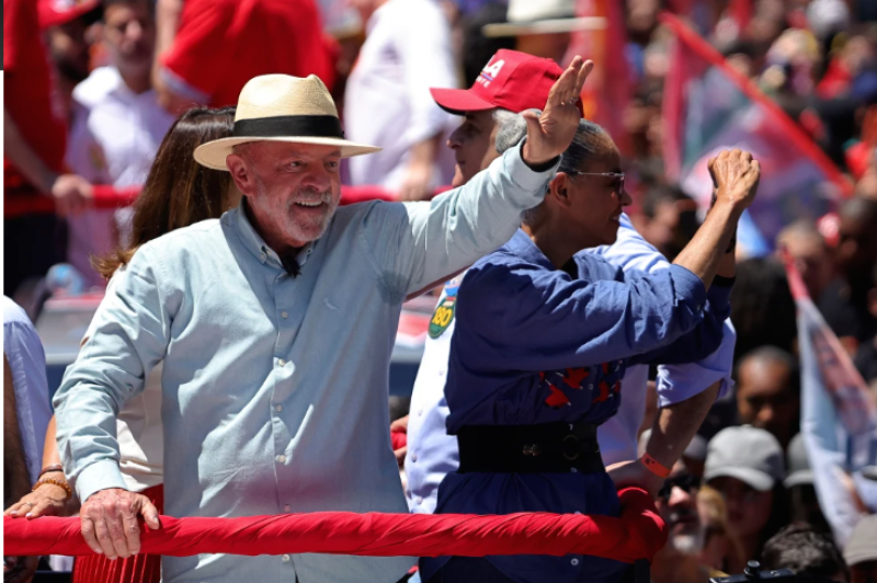 Lula gana las elecciones presidenciales tras una remontada inédita ante Flávio Bolsonaro