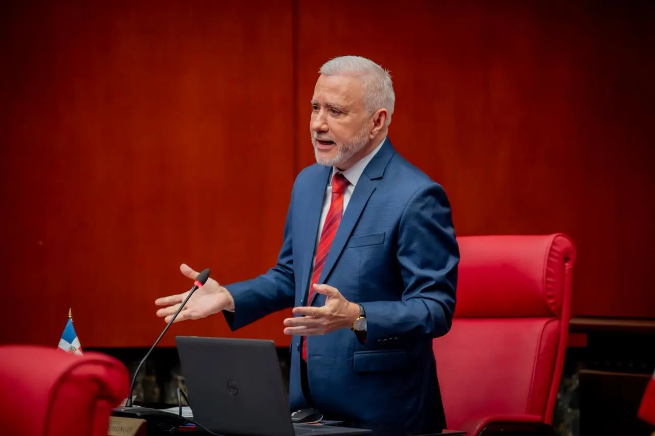 Antonio Taveras propone citar al Senado a Faride Raful por muertes en “intercambios de disparos”